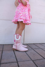 Load image into Gallery viewer, Cowgirl Signature boots