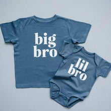 Load image into Gallery viewer, Big Bro Short Sleeve Shirt - Pregnancy Announcement - Family