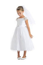Load image into Gallery viewer, Lace sleeve satin &amp; tulle with pearl brooch: White
