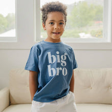 Load image into Gallery viewer, Big Bro Short Sleeve Shirt - Pregnancy Announcement - Family