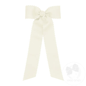 Medium Scalloped Edge Grosgrain Bow with Tails