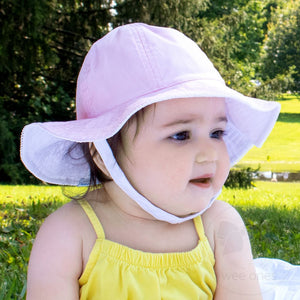 White Reversible Ruffle Brim Seersucker Sun Hat