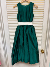 Load image into Gallery viewer, Hunter Green Sleeveless Dress with White Sash