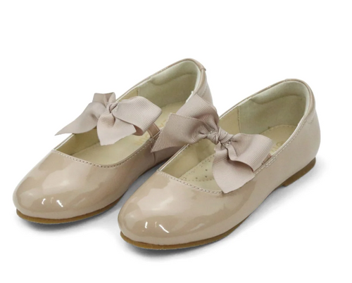 L'Amour Amelia Bow Flat Patent Taupe