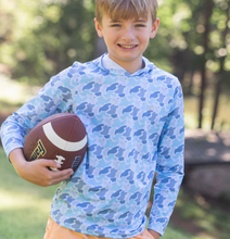 Load image into Gallery viewer, Windsurfer Camo- Kids' Pro Performance Hoodie T-Shirt