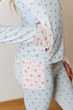 Load image into Gallery viewer, Fancy Floral Active Leggings
