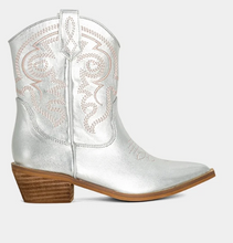 Load image into Gallery viewer, ShuShop Zita Mini Cowgirl Boots - Silver