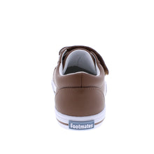 Load image into Gallery viewer, Footmates Brown Leather Reese Sneakers