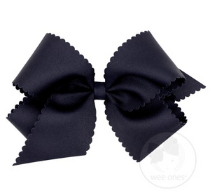 King Grosgrain Bow With Scallop Edge