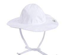 Load image into Gallery viewer, UPF 50 Floppy Hat White